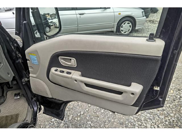 ディアスワゴン 　ＡＴ　両側スライドドア　エアコン　パワーウィンドウ　運転席エアバッグ　助手席エアバッグ　ＣＤ（64枚目）