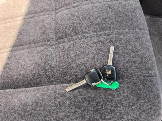 クラウン 　アルミホイール　ＡＴ　パワーウィンドウ　運転席エアバッグ（4枚目）