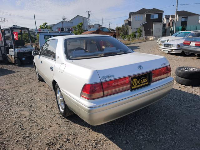 クラウン 　アルミホイール　ＡＴ　パワーウィンドウ　運転席エアバッグ（12枚目）