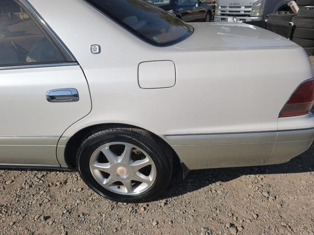 クラウン 　アルミホイール　ＡＴ　パワーウィンドウ　運転席エアバッグ（37枚目）