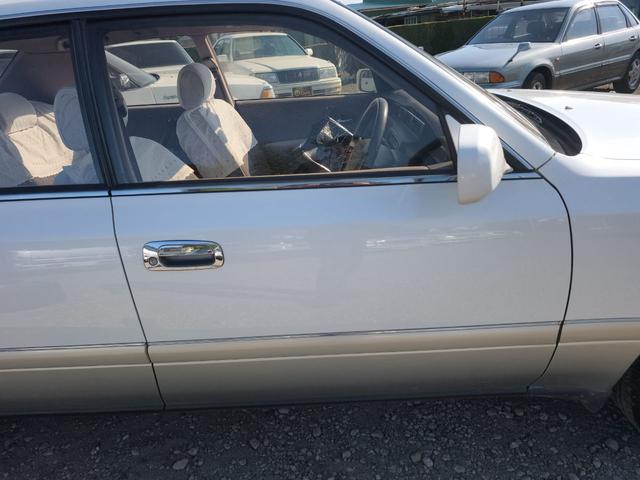 クラウン 　アルミホイール　ＡＴ　パワーウィンドウ　運転席エアバッグ（48枚目）