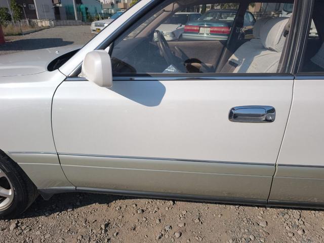 クラウン 　アルミホイール　ＡＴ　パワーウィンドウ　運転席エアバッグ（50枚目）