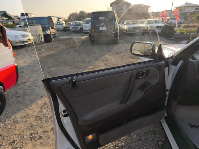 クラウン ロイヤルサルーン アルミホイール AT パワーシート カセット ABS エアコン パワーウィンドウ エアコンオーバーホール ピットマンアーム アイドラーアーム タイロッド交換済(66枚目)