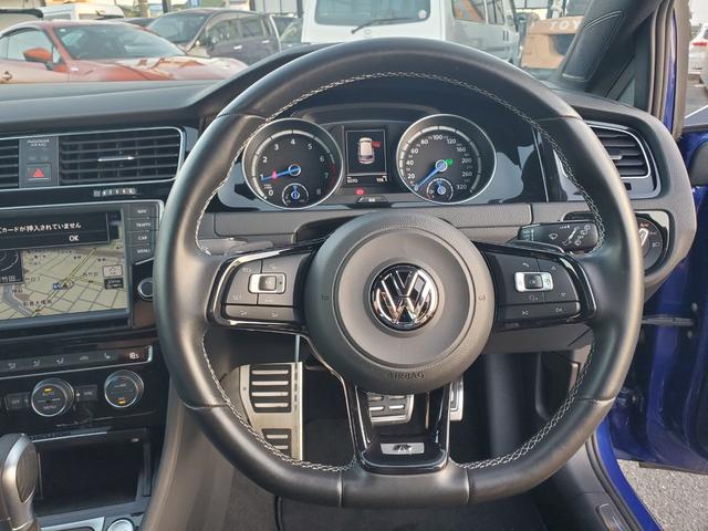 ゴルフＲヴァリアント ベースグレード　Ｒ専用レザーシート　Ｒ専用サス　ナビ・フルセグＴＶ　　ＡｐｐｌｅＣａｒＰｌａｙ　バックカメラ　アダプティブクルーズコントロール　ブラインドスポットアシスト　専用バンパー１８インチアルミホイール（5枚目）