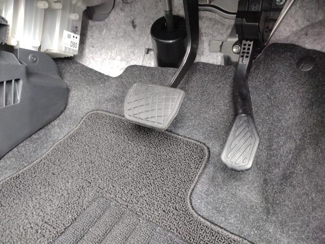 ムーヴキャンバス ストライプスＧ　１２ヵ月走行無制限保証　両側パワースライドドア　ＬＥＤオートライト・フォグランプ　電動パーキングブレーキ　プッシュボタンスタート　セキュリティアラーム　バックカメラ　オート電動格納式ドアミラー（16枚目）