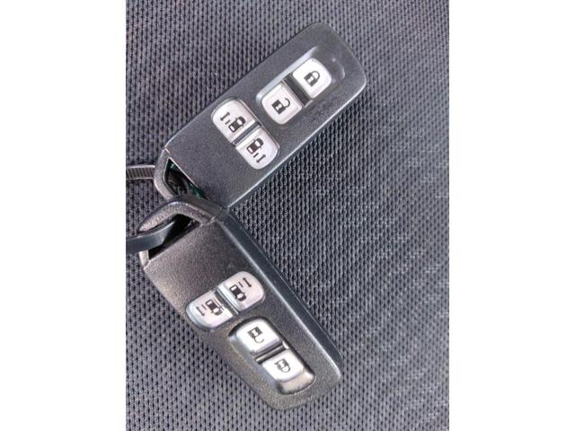 Ｎ－ＢＯＸカスタム Ｇ　ＳＳパッケージ　１２ヵ月走行無制限保証　社外メモリーナビ　ＴＶ　バックカメラ　ＣＤ　ミュージックプレイヤー接続可　ＤＶＤ再生　前後ドライブレコーダー　ＨＩＤヘッドライト　リア両側電動スライドドア　フロントベンチシート（25枚目）