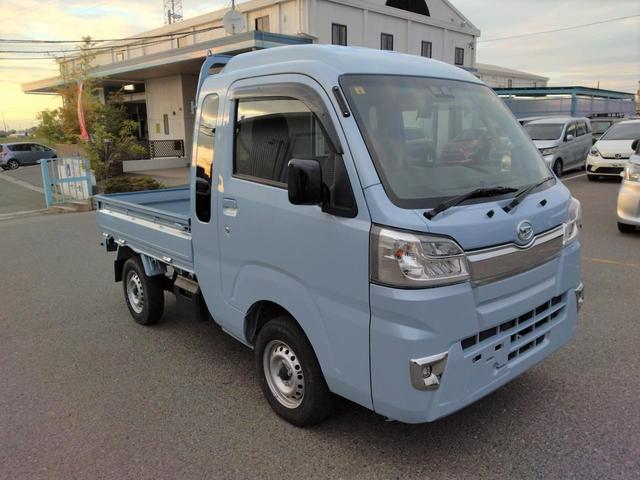 ハイゼットトラック ジャンボSAIIIt 12ヵ月走行無制限保証 4WD オートマチック車 CDチューナー LEDヘッドランプ LEDフォグランプ 大型荷台作業灯 エアコン エアバック パワーウインドウ キーレスエントリー パワードアロック(8枚目)