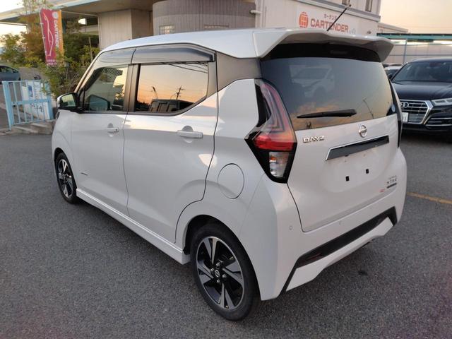 デイズ ハイウェイスター　Ｇターボプロパイロットエディション　１２ヵ月走行無制限保証　純正９型ナビ　フルセグＴＶ　ＥＴＣ　全周囲カメラ　ＬＥＤヘッドライト　フォグインテリジェントキー　　Ｂｌｕｅｔｏｏｔｈ　　前後ドライブレコーダー　オートエアコン（12枚目）