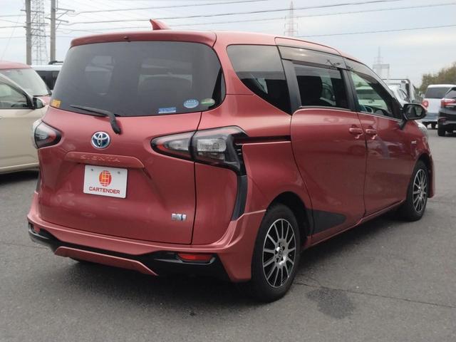 シエンタ ハイブリッドＸ　１２ヵ月走行無制限保証　ドライブレコーダー　リアカメラ　ナビ　ＴＶ　両側スライド・片側電動　オートライト　スマートキー　３列シート　ウォークスルー　ＣＶＴ　アルミホイール　ミュージックプレイヤー接続可（18枚目）