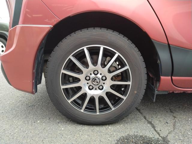 シエンタ ハイブリッドＸ　１２ヵ月走行無制限保証　ドライブレコーダー　リアカメラ　ナビ　ＴＶ　両側スライド・片側電動　オートライト　スマートキー　３列シート　ウォークスルー　ＣＶＴ　アルミホイール　ミュージックプレイヤー接続可（23枚目）