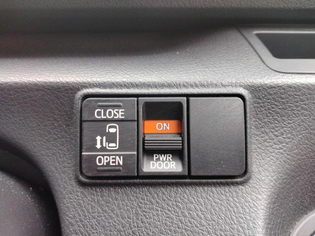 シエンタ ハイブリッドＸ　１２ヵ月走行無制限保証　ドライブレコーダー　リアカメラ　ナビ　ＴＶ　両側スライド・片側電動　オートライト　スマートキー　３列シート　ウォークスルー　ＣＶＴ　アルミホイール　ミュージックプレイヤー接続可（31枚目）