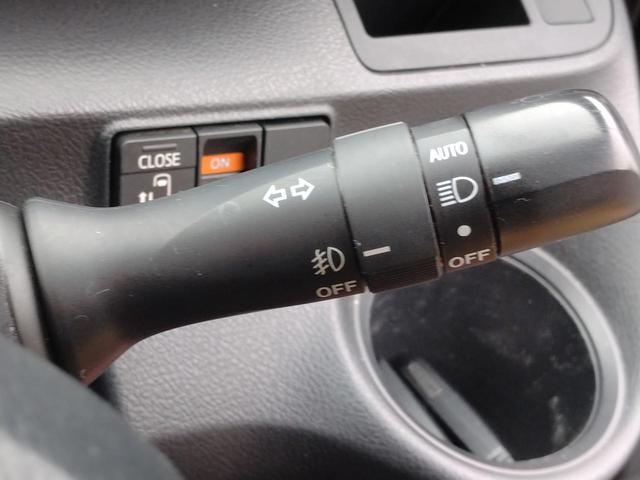 シエンタ ハイブリッドＸ　１２ヵ月走行無制限保証　ドライブレコーダー　リアカメラ　ナビ　ＴＶ　両側スライド・片側電動　オートライト　スマートキー　３列シート　ウォークスルー　ＣＶＴ　アルミホイール　ミュージックプレイヤー接続可（41枚目）