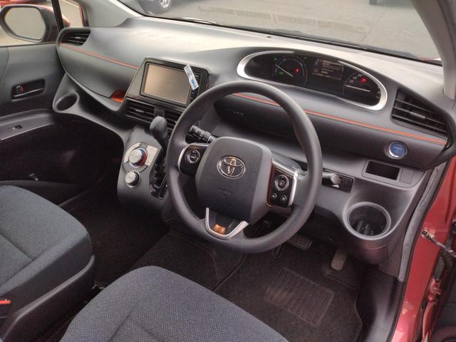 シエンタ ハイブリッドＸ　１２ヵ月走行無制限保証　ドライブレコーダー　リアカメラ　ナビ　ＴＶ　両側スライド・片側電動　オートライト　スマートキー　３列シート　ウォークスルー　ＣＶＴ　アルミホイール　ミュージックプレイヤー接続可（43枚目）