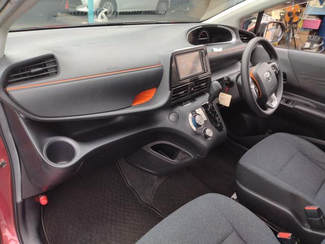 シエンタ ハイブリッドＸ　１２ヵ月走行無制限保証　ドライブレコーダー　リアカメラ　ナビ　ＴＶ　両側スライド・片側電動　オートライト　スマートキー　３列シート　ウォークスルー　ＣＶＴ　アルミホイール　ミュージックプレイヤー接続可（49枚目）