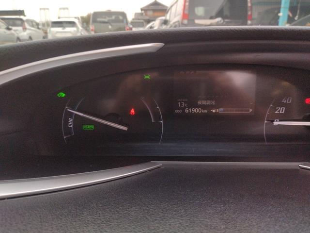 シエンタ ハイブリッドＸ　１２ヵ月走行無制限保証　ドライブレコーダー　リアカメラ　ナビ　ＴＶ　両側スライド・片側電動　オートライト　スマートキー　３列シート　ウォークスルー　ＣＶＴ　アルミホイール　ミュージックプレイヤー接続可（53枚目）