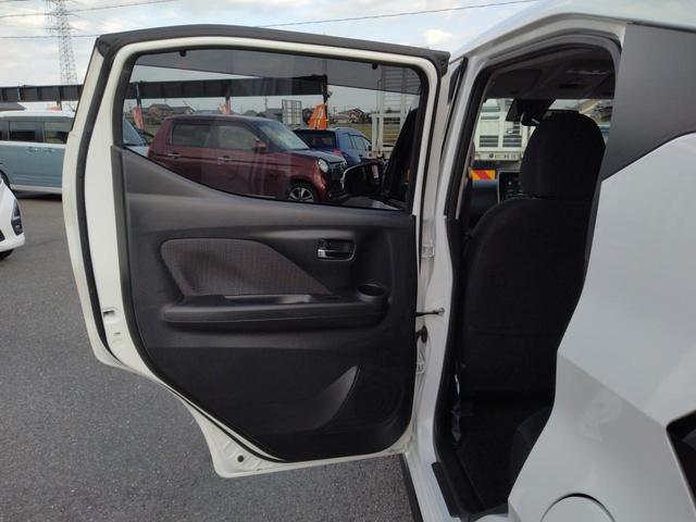 ｅＫクロス Ｇ　１２ヵ月走行無制限保証　ＥＴＣ　バックカメラ　クリアランスソナー　レーンアシスト　衝突被害軽減システム　オートライト　ＬＥＤヘッドランプ　スマートキー　アイドリングストップ　シートヒーターベンチシート（50枚目）