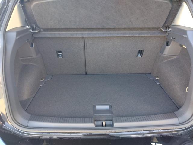 Ｔ－クロス ＴＳＩ　スタイル　１２ヵ月走行無制限保証　ＥＴＣ　Ａｐｐ－Ｃｏｎｎｅｃｔ　フルデジタルメータークラスター　クリアランスソナー　オートクルーズコントロール　レーンアシスト　パークアシスト　ＬＥＤヘッドランプ（26枚目）