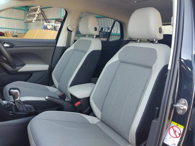 Ｔ－クロス ＴＳＩ　スタイル　１２ヵ月走行無制限保証　ＥＴＣ　Ａｐｐ－Ｃｏｎｎｅｃｔ　フルデジタルメータークラスター　クリアランスソナー　オートクルーズコントロール　レーンアシスト　パークアシスト　ＬＥＤヘッドランプ（47枚目）