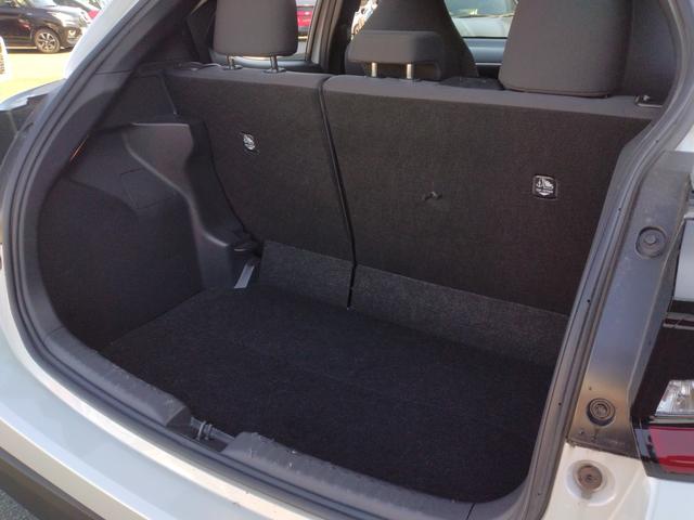 ヤリス Ｇ　１２ヵ月走行無制限保証　ＥＴＣ　バックカメラ　ナビ　レーンアシスト　衝突被害軽減システム　オートマチックハイビーム　オートライト　スマートキー　電動格納ミラー　ＣＶＴ　盗難防止システム　ＡＢＳ　ＵＳＢ（20枚目）