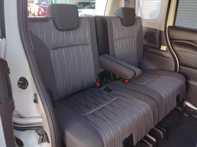 ソリオ ハイブリッドＳＺ　全方位モニター付メモリーナビ装着車　１２ヵ月走行無制限保証　全周囲カメラ　ナビ　ＴＶ　クリアランスソナー　アダクティブクルーズコントロール　レーンアシスト　衝突被害軽減システム　両側電動スライドドア　　ＬＥＤヘッドランプ　スマートキー（56枚目）