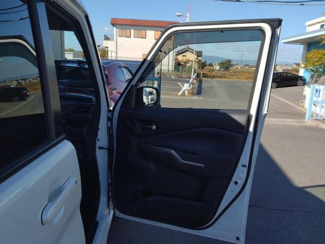 ソリオ ハイブリッドＳＺ　全方位モニター付メモリーナビ装着車　１２ヵ月走行無制限保証　全周囲カメラ　ナビ　ＴＶ　クリアランスソナー　アダクティブクルーズコントロール　レーンアシスト　衝突被害軽減システム　両側電動スライドドア　　ＬＥＤヘッドランプ　スマートキー（62枚目）