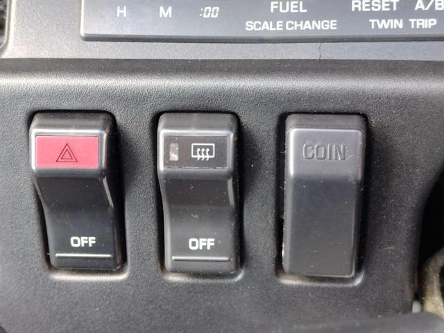 スープラ ３．０ＧＴターボリミテッド　Ｒ１３４ａエアコン　ナビ　ＴＶ　オートクルーズコントロール　ＡＴ　ターボ　パワーシート　ＡＢＳ　ＣＤ　ミュージックサーバー　エアコン　パワーステアリング　パワーウィンドウ（61枚目）