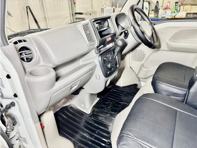 エブリイ ＰＡリミテッド　４ＡＴ　シートカバー新品　ＥＴＣ　キーレス　レーダーブレーキ　荷室マット新品　整備済み　定期交換部品交換済み（32枚目）