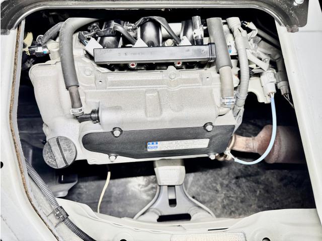 �����A���i�������Ă���܂��B�^�C�~���O�`�F�[���ł��̂łP�O���L���𒴂��Ă��^�C�~���O�x���g�̌����͕K�v����܂���B�G���W���̒��q���ǍD�ł��B