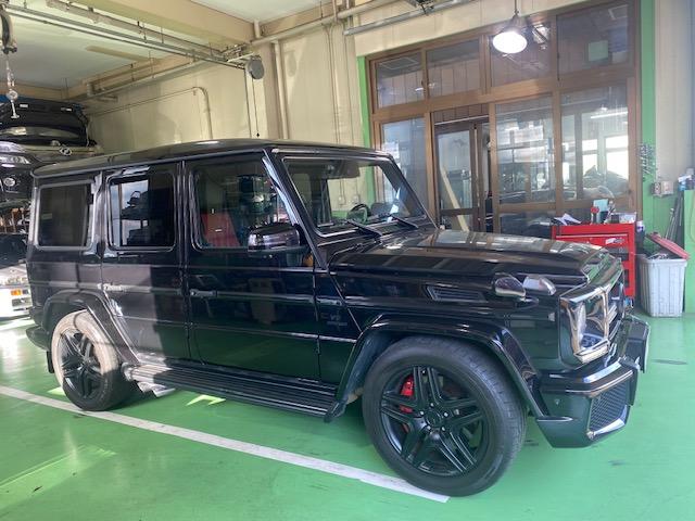 Ｇ６３　ＡＭＧ　デジーノエクスクルーシブインテリアＰＫＧ　サンルーフ　ＨＩＤライト　赤黒レザーシート　純正ナビ　ＴＶ　クルーズコントロール　ハーマンカードン　純正アルミ　ＥＴＣ　キーレス　整備保証付(8枚目)