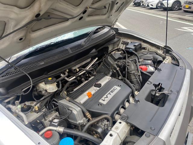 エレメント ベースグレード　４ＷＤ　社外ナビゲーション　ＥＴＣ　ＨＩＤヘッドライト　純正アルミホイール　キーレスエントリー　サイドステップ　ＡＢＳ　エアバック　整備保証付（32枚目）