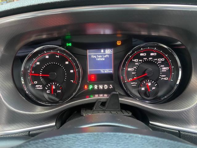 ダッジ・チャージャー ベースグレード　ＳＲＴ仕様　社外２２インチアルミホイール　ローダウン　カスタムレザー電動シート　ＬＥＤヘッドライト　ＰＵＳＨスタート　バックカメラ　クルーズコントロール　スマートキー　ＡＢＳ　エアバック　整備保証付（28枚目）
