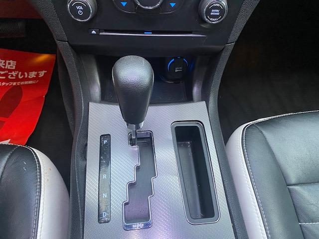 ダッジ・チャージャー ベースグレード　ＳＲＴ仕様　社外２２インチアルミホイール　ローダウン　カスタムレザー電動シート　ＬＥＤヘッドライト　ＰＵＳＨスタート　バックカメラ　クルーズコントロール　スマートキー　ＡＢＳ　エアバック　整備保証付（32枚目）