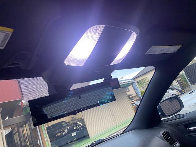 ダッジ・チャージャー ベースグレード　ＳＲＴ仕様　社外２２インチアルミホイール　ローダウン　カスタムレザー電動シート　ＬＥＤヘッドライト　ＰＵＳＨスタート　バックカメラ　クルーズコントロール　スマートキー　ＡＢＳ　エアバック　整備保証付（34枚目）