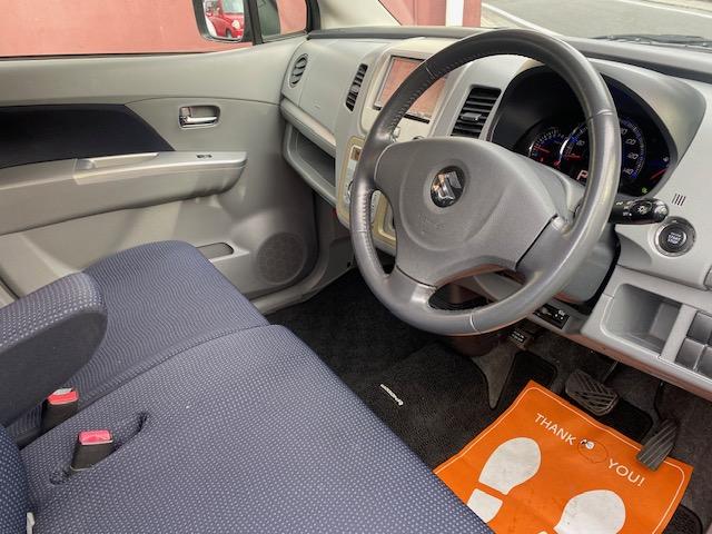 ワゴンＲ ＦＸリミテッドＩＩ　社外ナビ　地デジＴＶ　ＥＴＣ　スマートキー　ＰＵＳＨスタート　純正アルミホイール　ＡＢＳ　エアバック　整備保証付（13枚目）