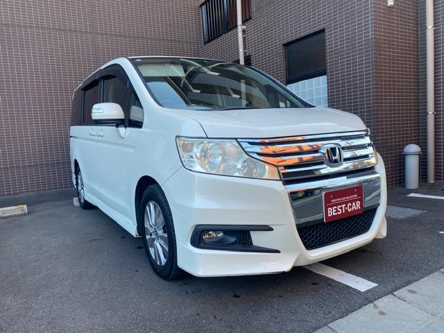 ステップワゴンスパーダ Ｓ　純正ナビゲーション　地デジテレビ　ＥＴＣ　バックカメラ　前後ドライブレコーダー　ＨＩＤヘッドライト　電動スライドドア　純正アルミホイール　純正エアロ　ＡＢＳ　エアバック　キーレスエントリー　整備保証付（5枚目）