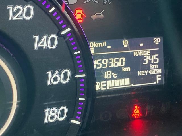 ステップワゴンスパーダ Ｓ　純正ナビゲーション　地デジテレビ　ＥＴＣ　バックカメラ　前後ドライブレコーダー　ＨＩＤヘッドライト　電動スライドドア　純正アルミホイール　純正エアロ　ＡＢＳ　エアバック　キーレスエントリー　整備保証付（14枚目）