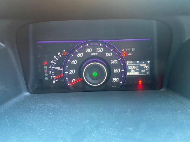 ステップワゴンスパーダ Ｓ　純正ナビゲーション　地デジテレビ　ＥＴＣ　バックカメラ　前後ドライブレコーダー　ＨＩＤヘッドライト　電動スライドドア　純正アルミホイール　純正エアロ　ＡＢＳ　エアバック　キーレスエントリー　整備保証付（15枚目）