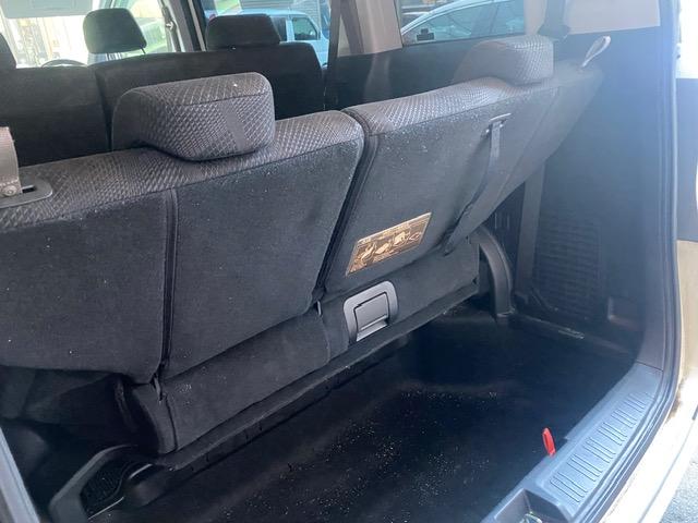 ステップワゴンスパーダ Ｓ　純正ナビゲーション　地デジテレビ　ＥＴＣ　バックカメラ　前後ドライブレコーダー　ＨＩＤヘッドライト　電動スライドドア　純正アルミホイール　純正エアロ　ＡＢＳ　エアバック　キーレスエントリー　整備保証付（30枚目）