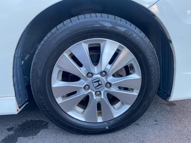 ステップワゴンスパーダ Ｓ　純正ナビゲーション　地デジテレビ　ＥＴＣ　バックカメラ　前後ドライブレコーダー　ＨＩＤヘッドライト　電動スライドドア　純正アルミホイール　純正エアロ　ＡＢＳ　エアバック　キーレスエントリー　整備保証付（37枚目）