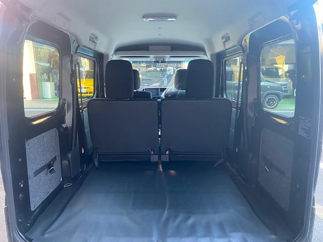 ハイゼットカーゴ クルーズターボ　衝突被害軽減システム　スマートアシスト　クリアランスソナー　純正メモリーナビ　フルセグＴＶ　両側スライドドア　スマートキー　アイドリングストップ　ＥＳＣ　エアコン　整備保証付（18枚目）