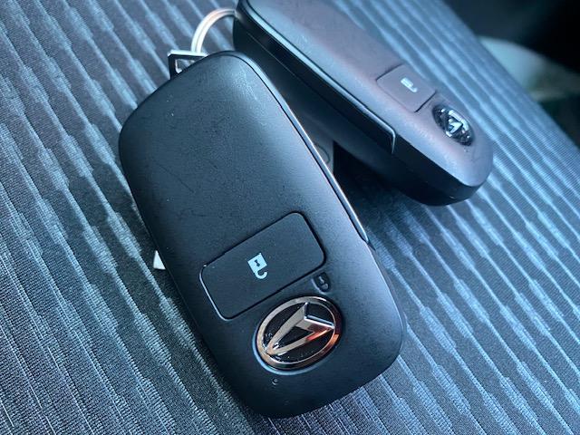 ハイゼットカーゴ クルーズターボ　衝突被害軽減システム　スマートアシスト　クリアランスソナー　純正メモリーナビ　フルセグＴＶ　両側スライドドア　スマートキー　アイドリングストップ　ＥＳＣ　エアコン　整備保証付（28枚目）