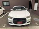 ダッジ・チャージャー ベースグレード　ＳＲＴ仕様　社外２２インチアルミホイール　ローダウン　カスタムレザー電動シート　ＬＥＤヘッドライト　ＰＵＳＨスタート　バックカメラ　クルーズコントロール　スマートキー　ＡＢＳ　エアバック　整備保証付（4枚目）