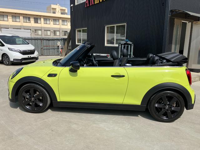ＭＩＮＩ クーパーＳ　コンバーチブル　ミニ・ユアーズ・トリム　ユアーズ・ソフトトップ　黒革シート　バックモニター　ＡｐｐｌｅＣａｒｐｌａｙ　Ｂｌｕｅｔｏｏｔｈ　ＵＳＢ　ワイヤレス充電　シートヒーター　ドラレコ　ＥＴＣ　スマートキー（15枚目）