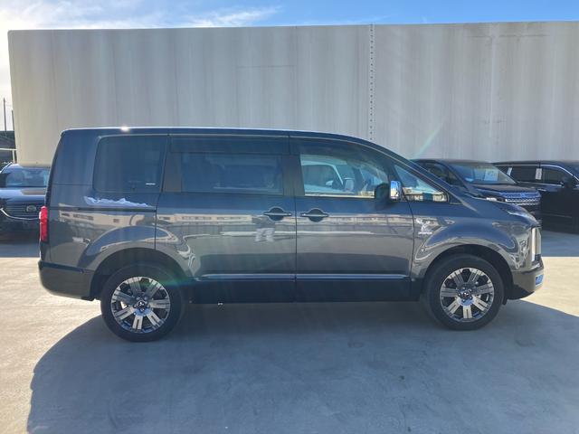 デリカＤ：５ ジャスパー　ディーゼル　４ＷＤ　エクリプスナビ　フルセグＴＶ　バックモニター　全周囲カメラ　両側パワースライド　リアパワーゲート　パワーシート　シートヒーター　ハンドルヒーター　Ｂｌｕｅｔｏｏｔｈ　ＵＳＢ　ＤＶＤ（11枚目）