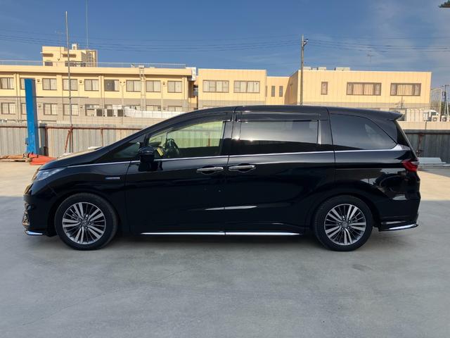 オデッセイハイブリッド ハイブリッドアブソルート・ＥＸホンダセンシング　純正ナビ　フルセグＴＶ　バックモニター　全周囲カメラ　後席フリップダウンモニター　両側パワースライド　ホンダセンシング　パワーシート　シートヒーター　Ｂｌｕｅｔｏｏｔｈ　ＵＳＢ　ＨＤＭＩ　ドラレコ（11枚目）