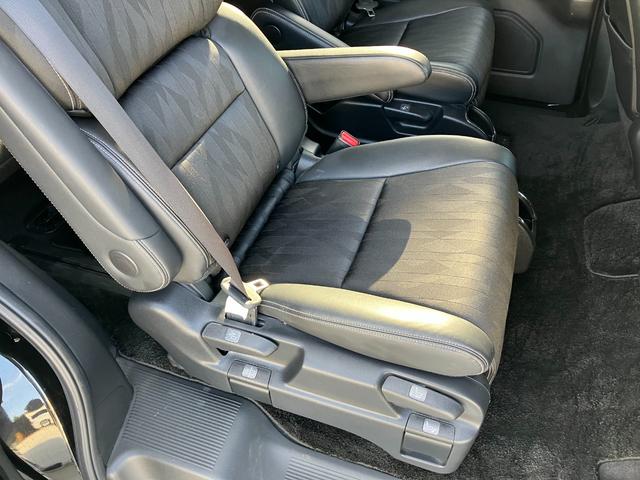 オデッセイハイブリッド ハイブリッドアブソルート・ＥＸホンダセンシング　純正ナビ　フルセグＴＶ　バックモニター　全周囲カメラ　後席フリップダウンモニター　両側パワースライド　ホンダセンシング　パワーシート　シートヒーター　Ｂｌｕｅｔｏｏｔｈ　ＵＳＢ　ＨＤＭＩ　ドラレコ（16枚目）