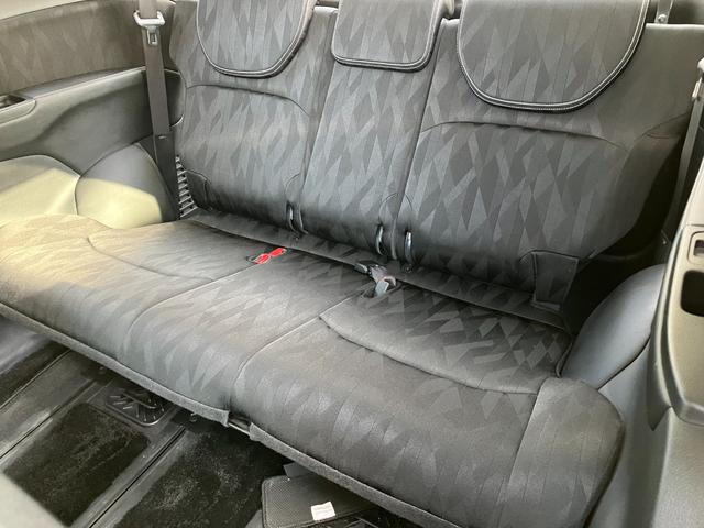 オデッセイハイブリッド ハイブリッドアブソルート・ＥＸホンダセンシング　純正ナビ　フルセグＴＶ　バックモニター　全周囲カメラ　後席フリップダウンモニター　両側パワースライド　ホンダセンシング　パワーシート　シートヒーター　Ｂｌｕｅｔｏｏｔｈ　ＵＳＢ　ＨＤＭＩ　ドラレコ（17枚目）