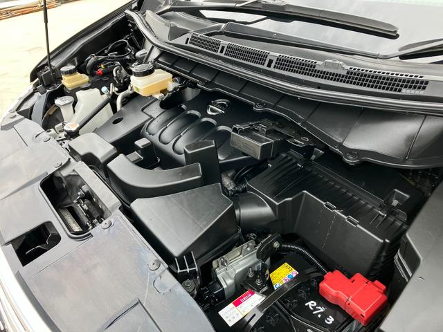 エルグランド ２５０ハイウェイスターＳ　純正ナビ　フルセグＴＶ　バックモニター　全周囲カメラ　後席フリップダウンモニター　両側パワースライド　Ｂｌｕｅｔｏｏｔｈ　ＵＳＢ　ＥＴＣ　ドラレコ　ウィンカーミラー　フォグ　スマートキー（4枚目）