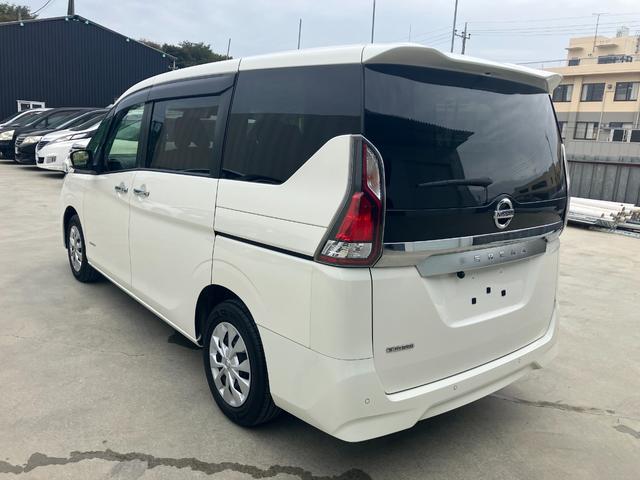 セレナ ＸＶ　エクリプスナビ　フルセグＴＶ　バックモニター　両側パワースライド　Ｂｌｕｅｔｏｏｔｈ　ＵＳＢ　ＣＤ　ＤＶＤ再生　ＥＴＣ　ウィンカーミラー　スマートキー（7枚目）