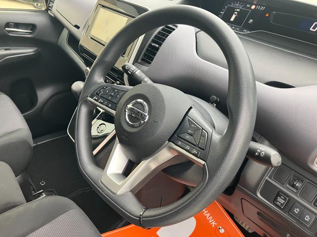 セレナ ＸＶ　エクリプスナビ　フルセグＴＶ　バックモニター　両側パワースライド　Ｂｌｕｅｔｏｏｔｈ　ＵＳＢ　ＣＤ　ＤＶＤ再生　ＥＴＣ　ウィンカーミラー　スマートキー（19枚目）